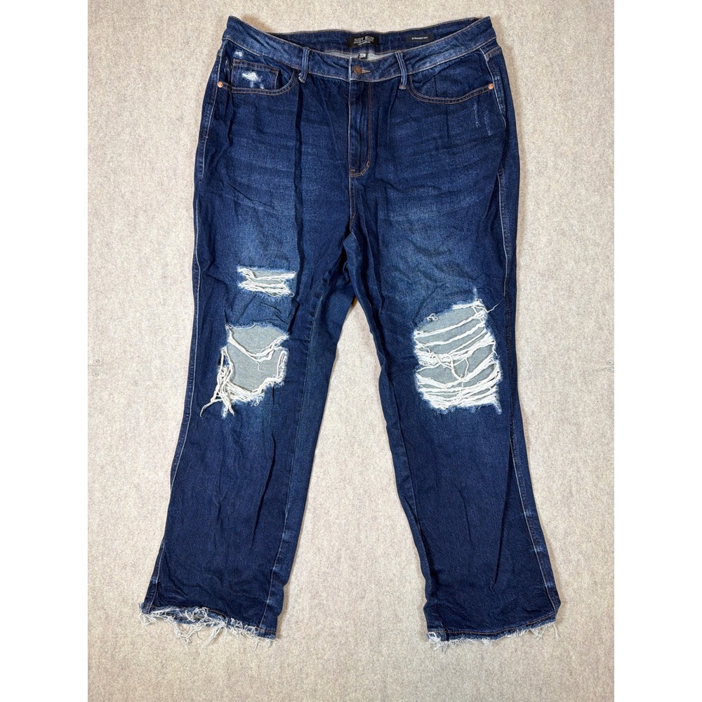 K314. Judy Blue Los Angeles Straight Fit Distressed Raw Hem Jeans Dark Wash 20W